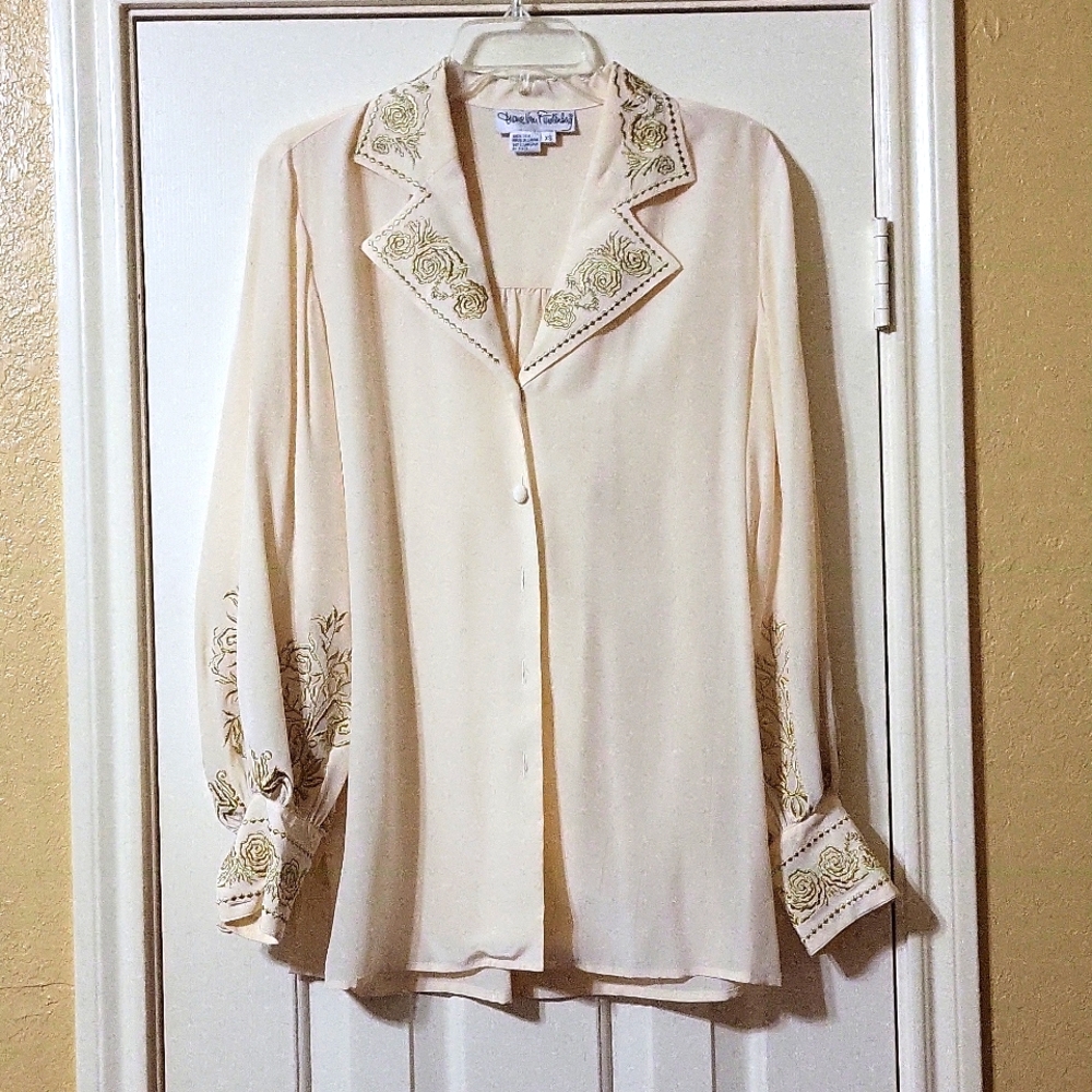 100% Silk DVF Blouse Size XS